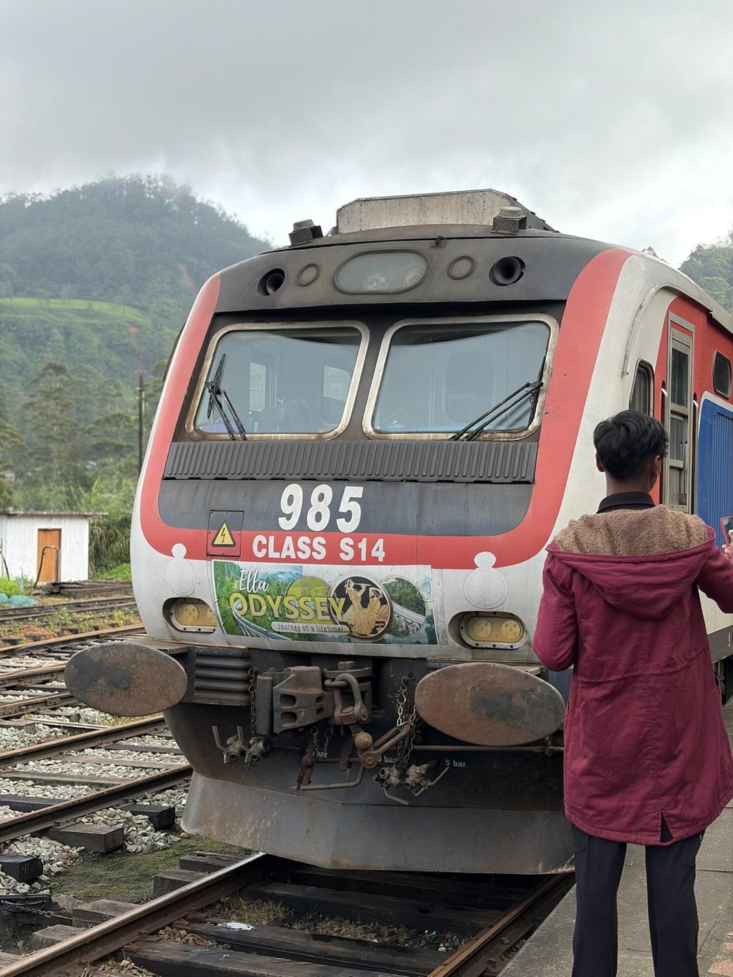 Ella Odyssey train in Sri Lanka tea country